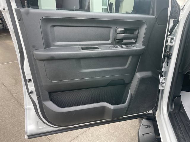 Used 2020 RAM 2500 Tradesman RWD image 11