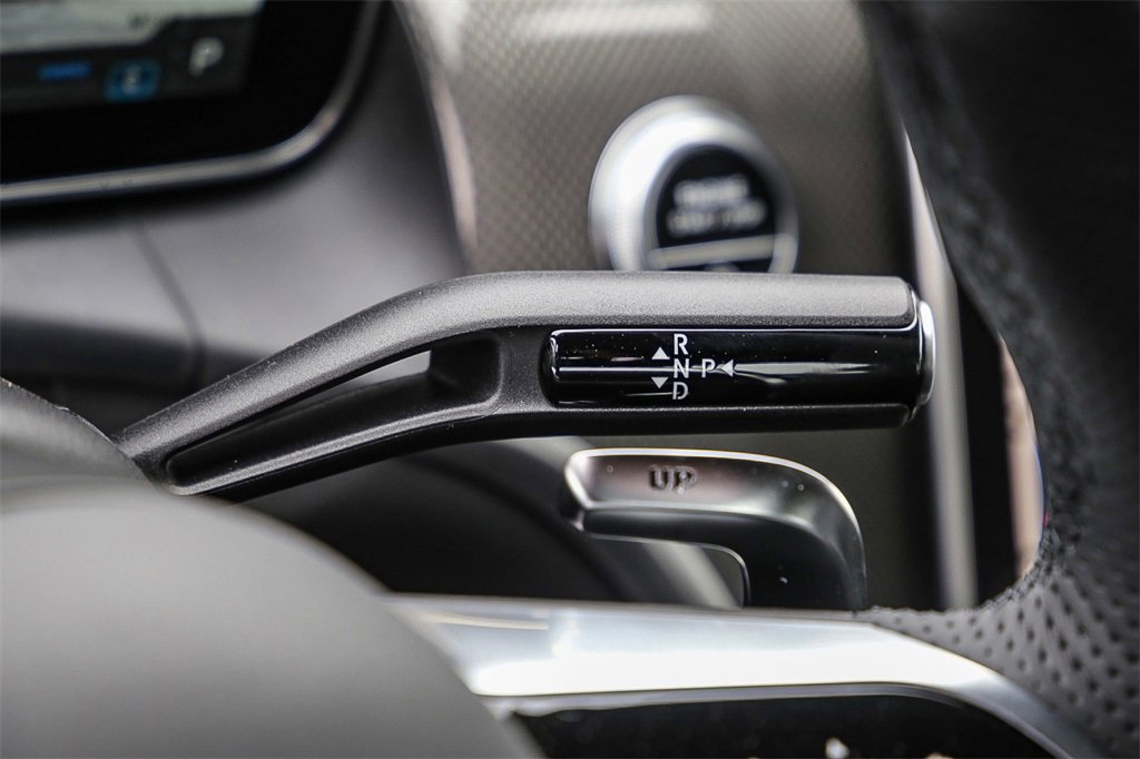 Used 2024 Mercedes-Benz GLC 43 AMG 4MATIC image 25