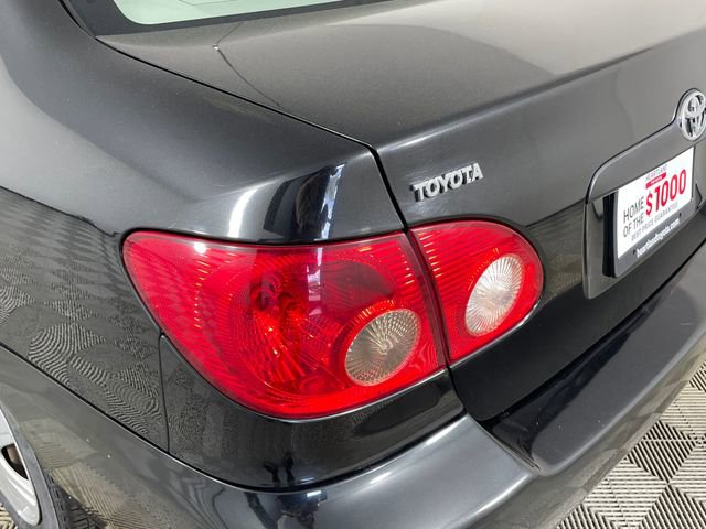 Used 2005 Toyota Corolla CE FWD image 16