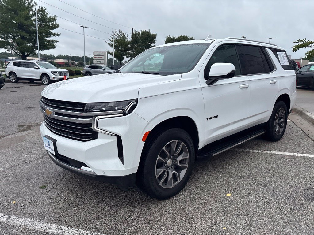 Used 2022 Chevrolet Tahoe LT w/ LT Signature Package AWD/4WD image 13