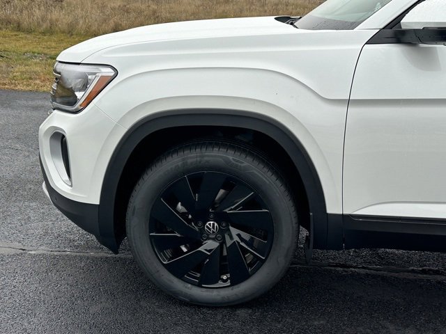 New 2026 Volkswagen Atlas SE image 7