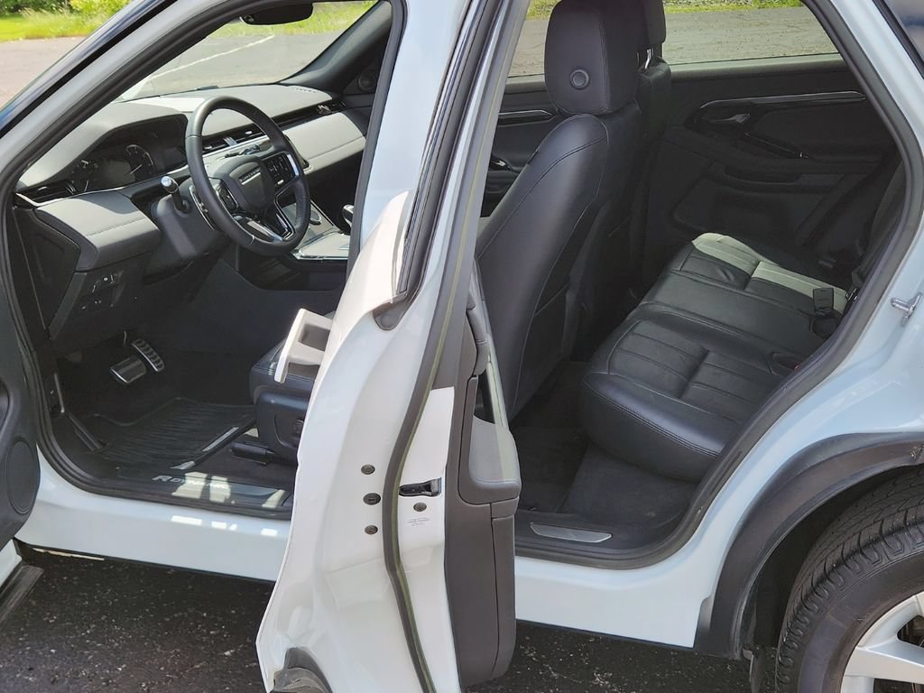 Used 2023 Land Rover Range Rover Evoque R-Dynamic SE AWD/4WD image 8