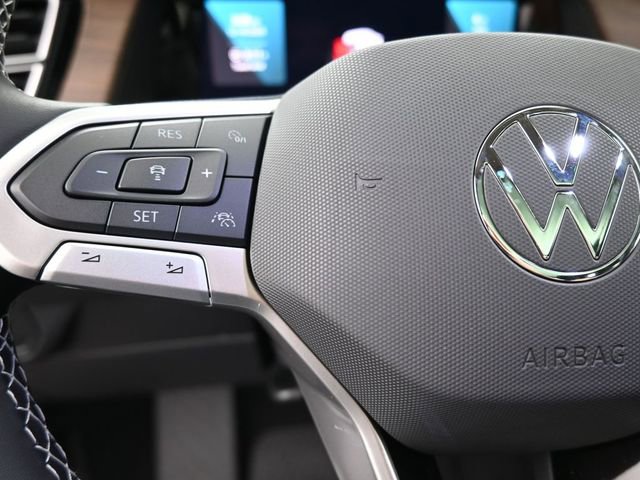 New 2026 Volkswagen Atlas SE image 28