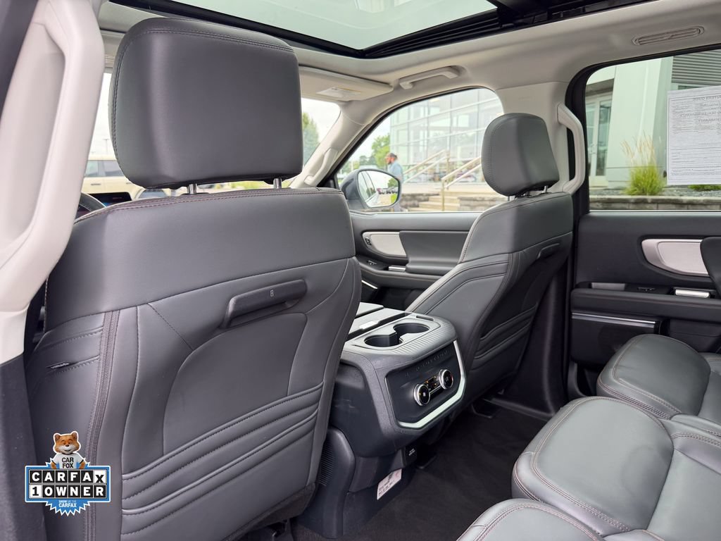 Certified 2025 Ford Expedition Active AWD/4WD image 15
