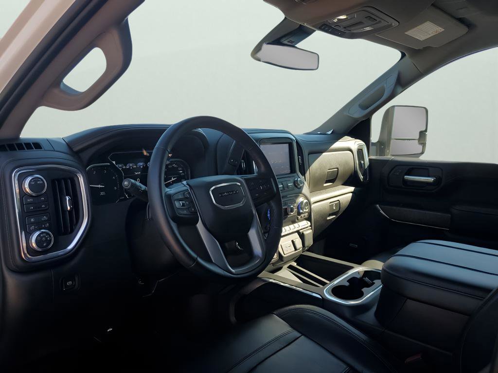 Used 2023 GMC Sierra 3500 Denali image 29