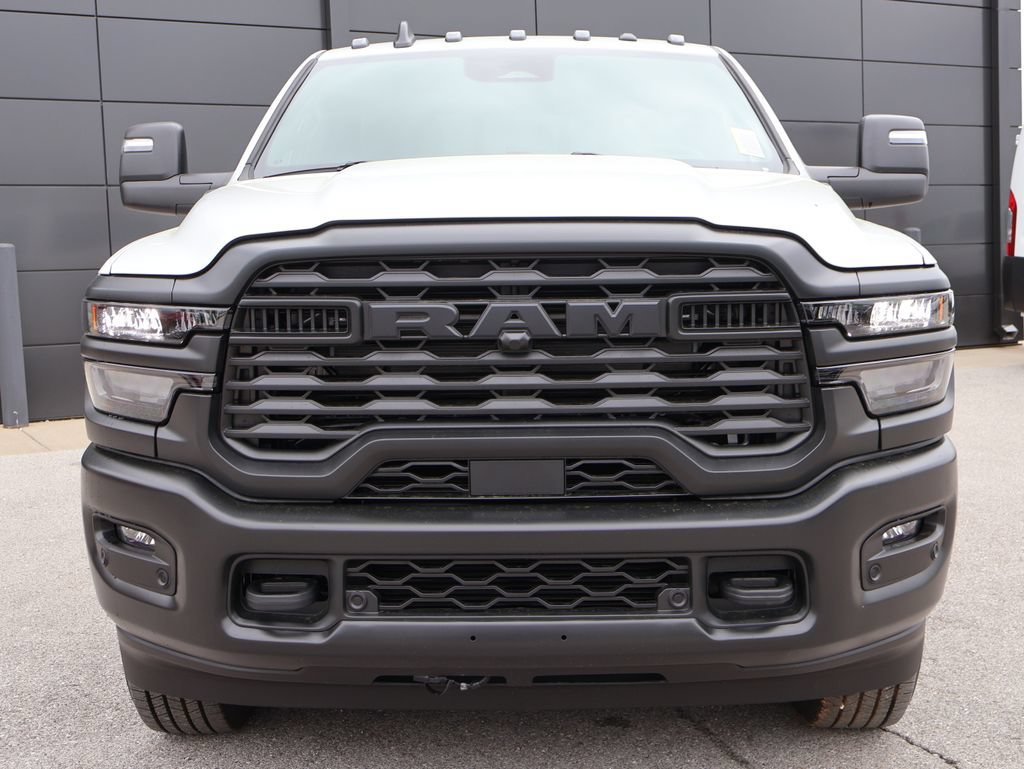 New 2026 RAM 3500 Tradesman AWD/4WD image 7