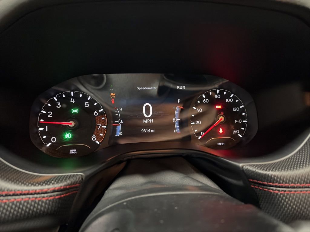 Used 2023 Jeep Compass Trailhawk w/ Trailhawk Convenience Group image 10