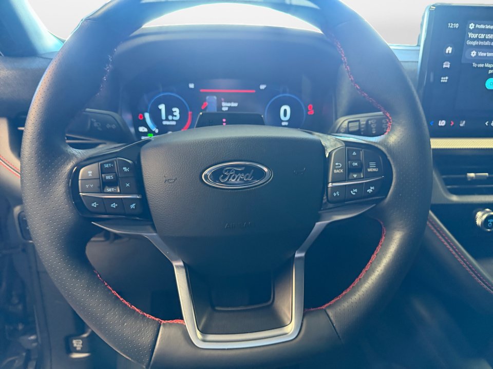 Used 2026 Ford Explorer ST-Line w/ ST-Line Street Pack AWD/4WD image 13