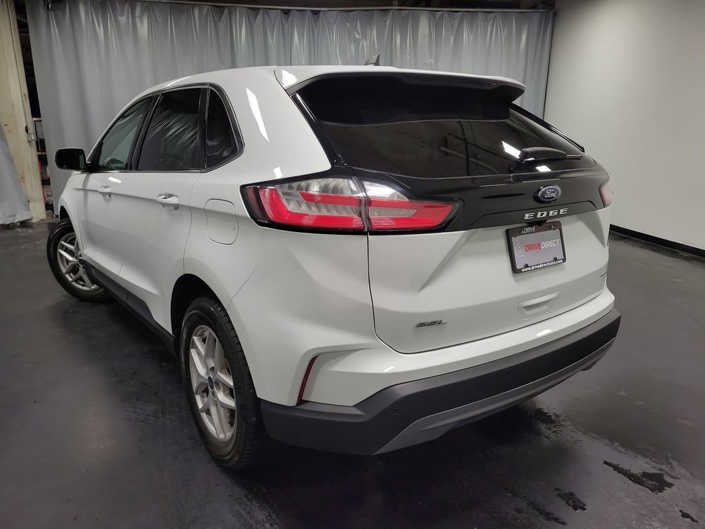 Used 2021 Ford Edge SEL w/ Cargo Accessory Package image 6