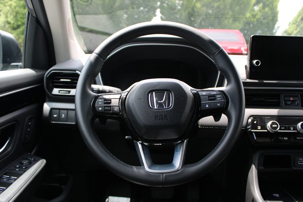 Certified 2025 Honda Pilot EX-L image 19
