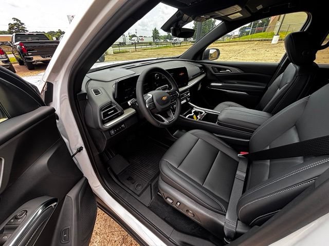 New 2026 Chevrolet Traverse LT w/ Driver Confidence Package AWD/4WD image 10