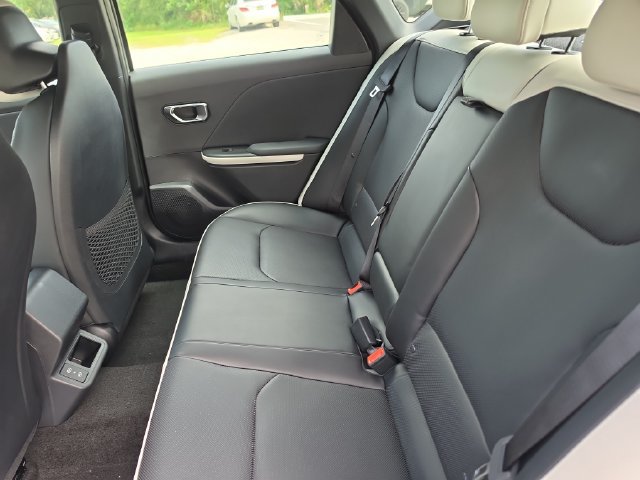 New 2026 Kia K4 GT-Line w/ GT-Line Premium Package FWD image 11