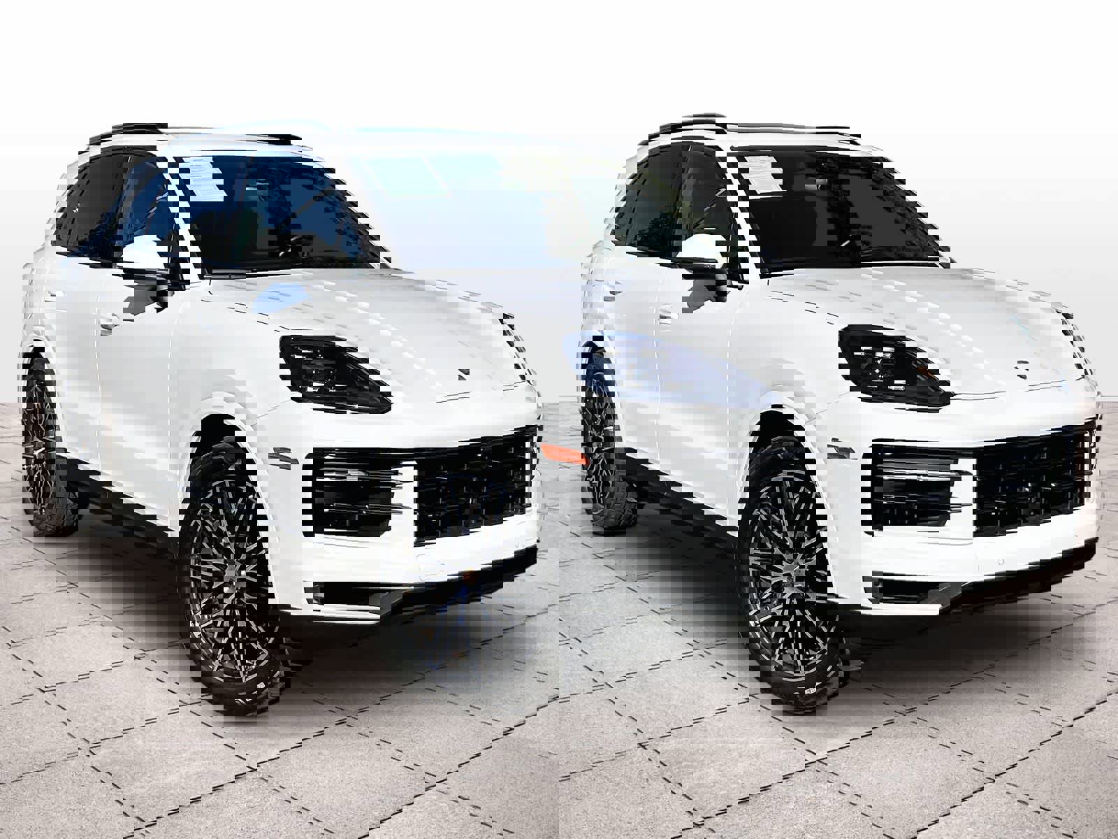 Used 2024 Porsche Cayenne image 2