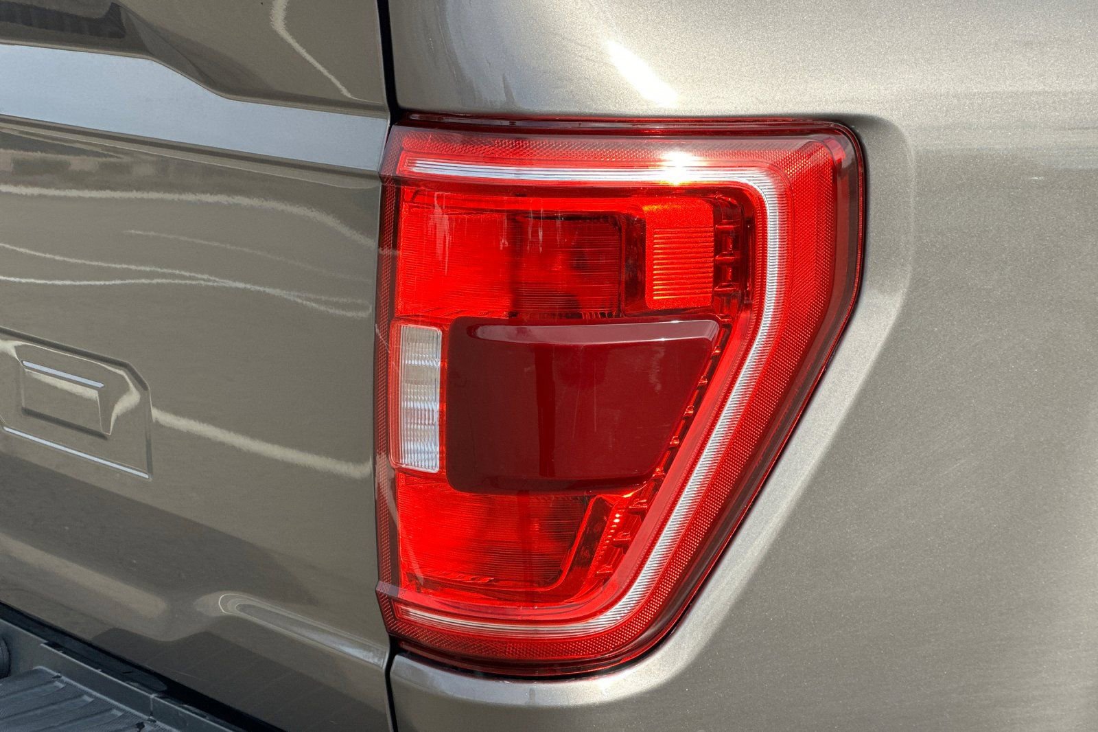 Used 2023 Ford F150 XLT image 46