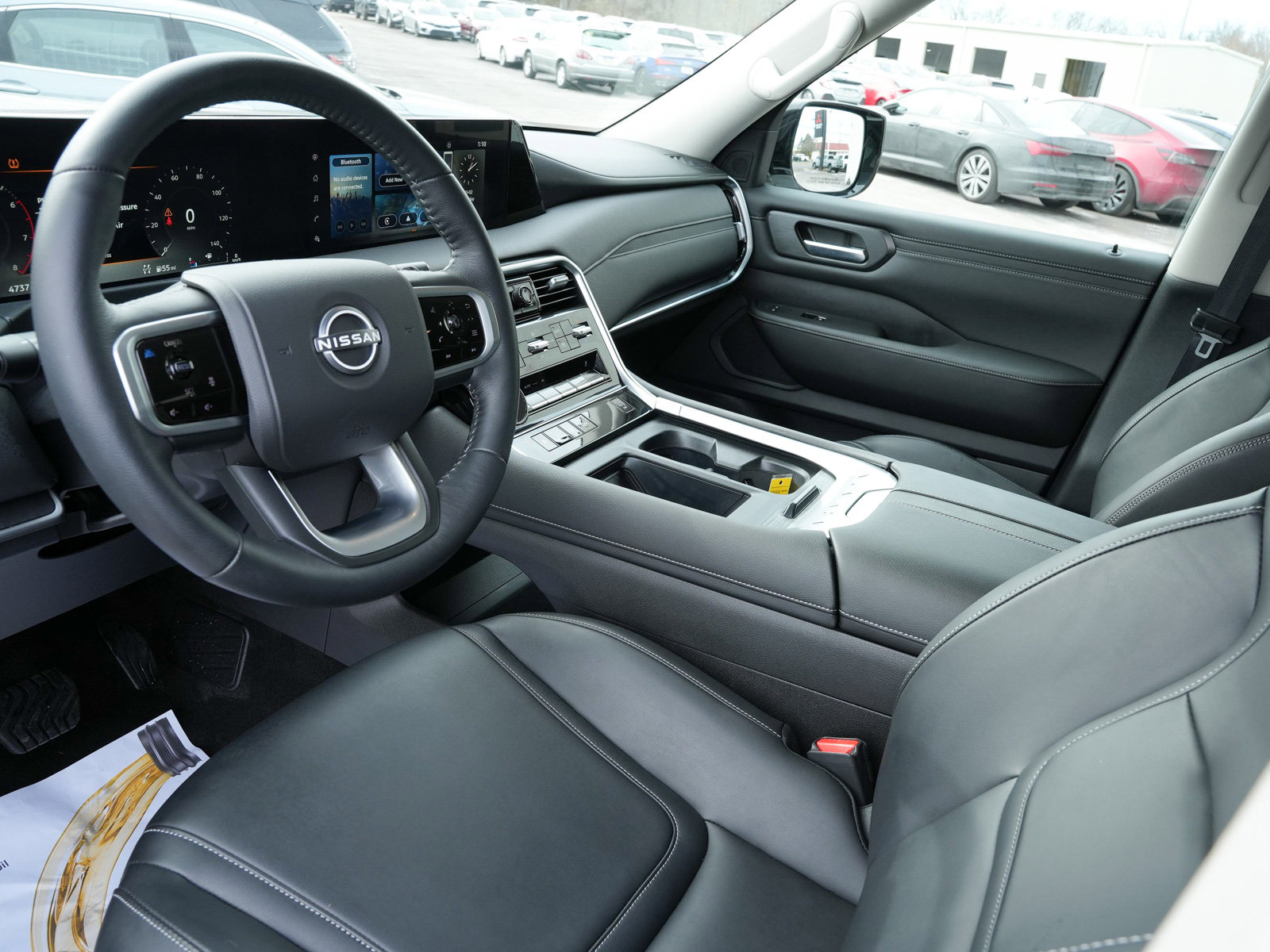 Used 2025 Nissan Armada SV image 16