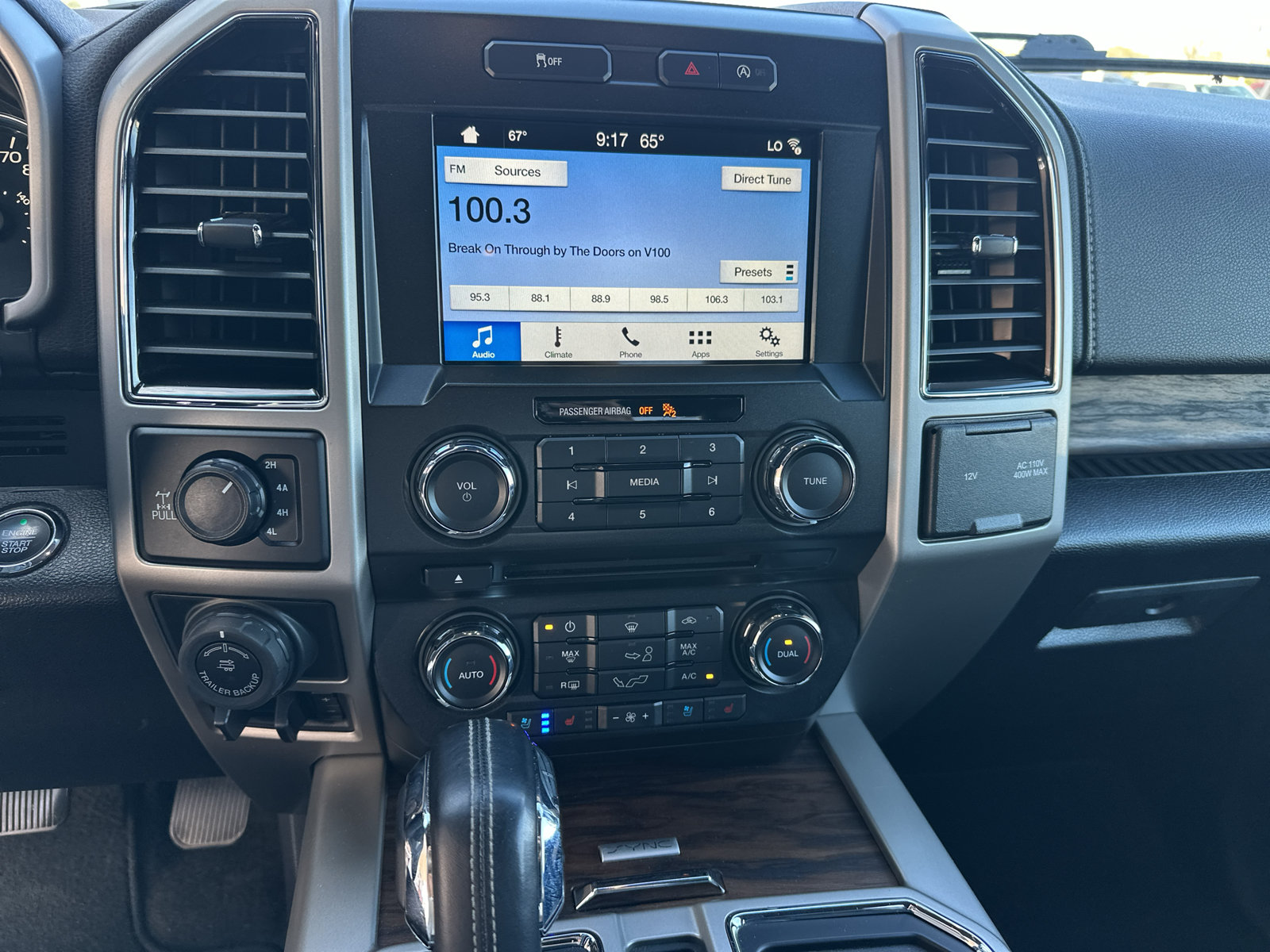 Used 2018 Ford F150 Lariat w/ Max Trailer Tow Package AWD/4WD image 4