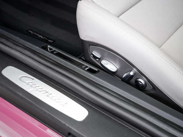 Certified 2025 Porsche 718 Cayman RWD image 11
