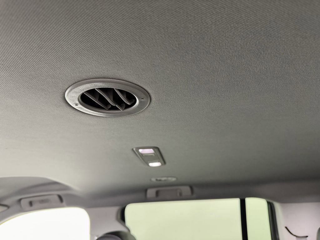 Used 2020 GMC Yukon XL Denali image 30