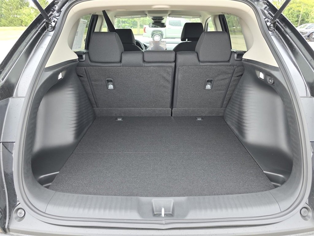 New 2026 Honda HR-V LX image 18