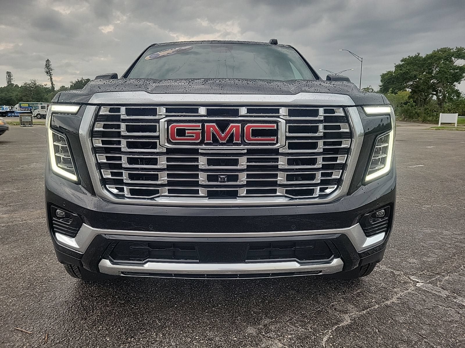 New 2026 GMC Yukon XL Denali RWD image 3