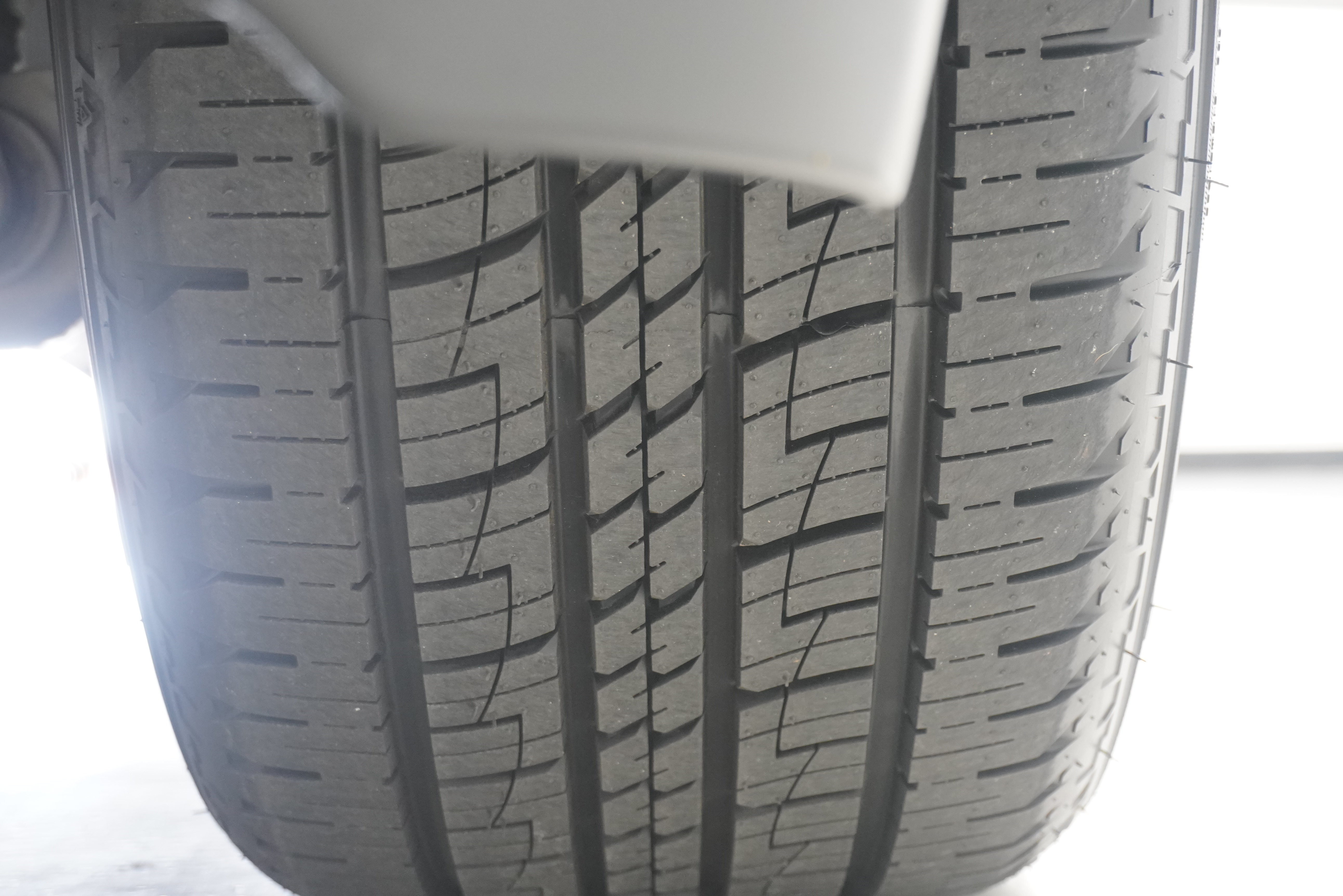 Used 2023 RAM 1500 Laramie AWD/4WD image 34
