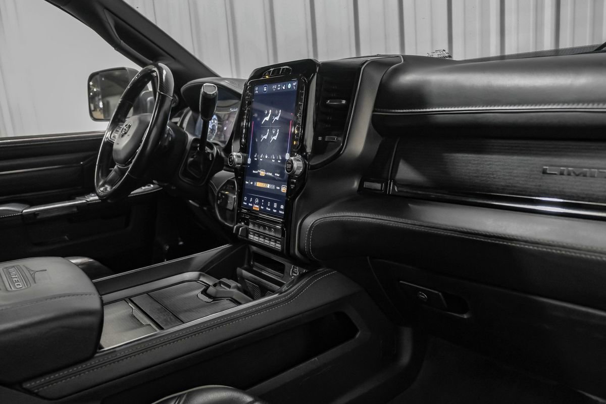 Used 2022 RAM 2500 Limited image 12