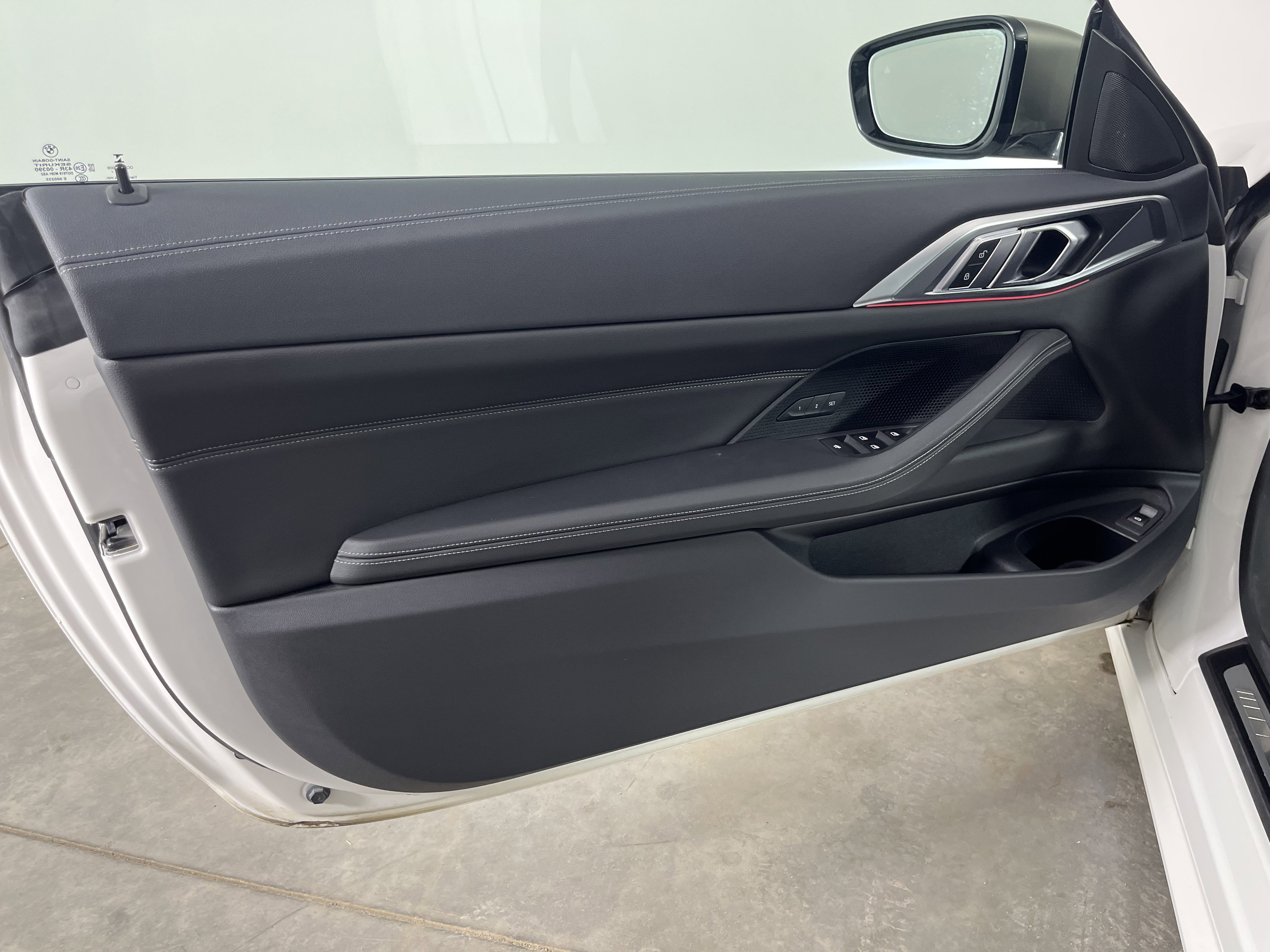 Used 2021 BMW M440i Convertible w/ Premium Package image 14