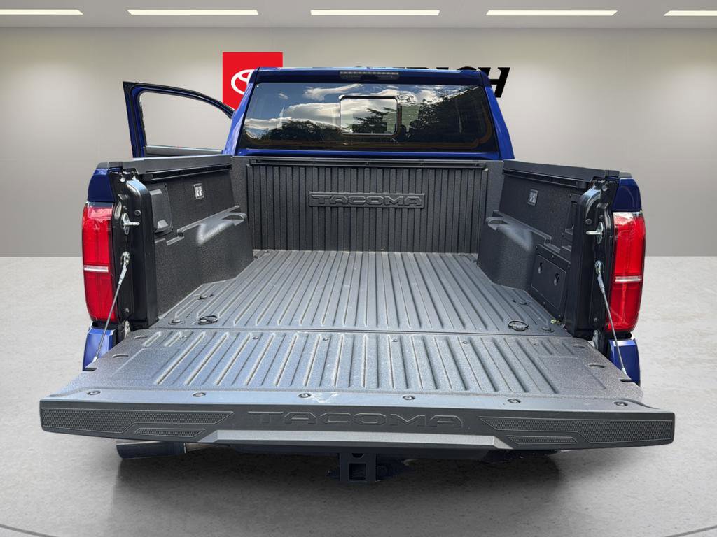 Used 2024 Toyota Tacoma TRD Sport w/ TRD Sport Upgrade Package AWD/4WD image 18