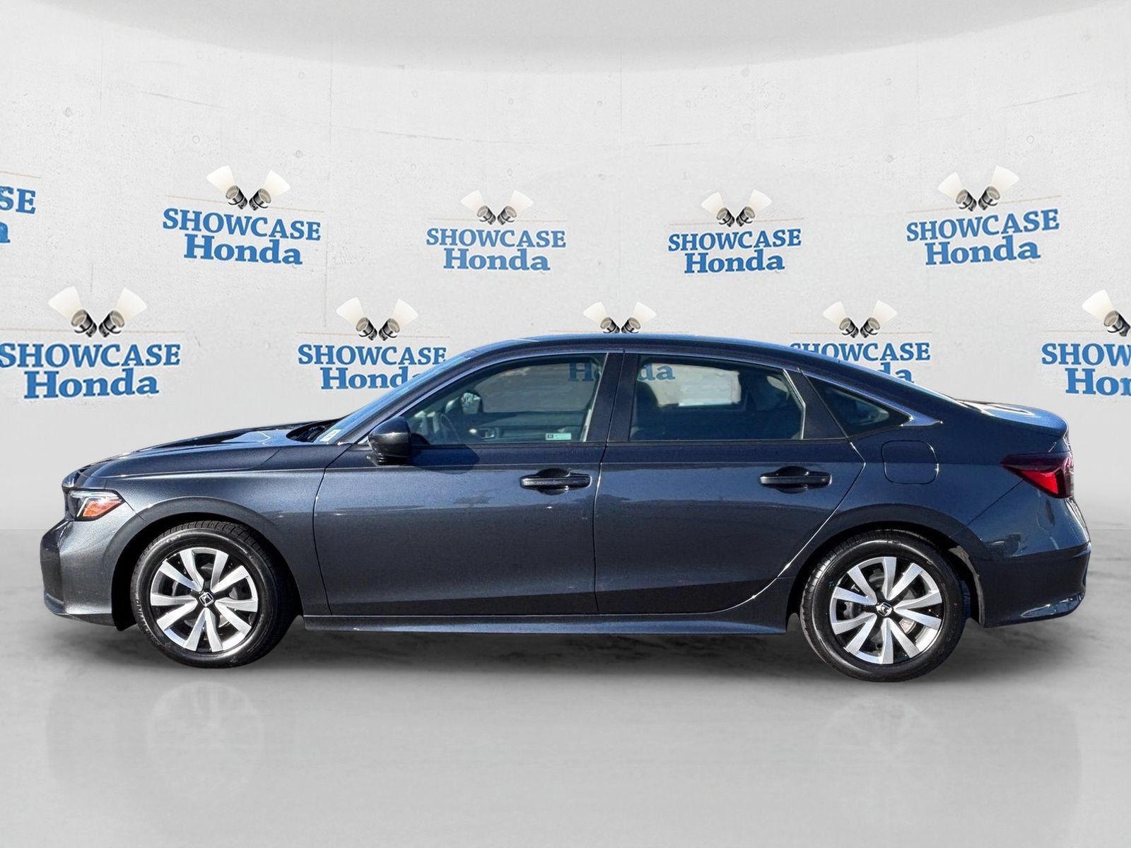 Certified 2025 Honda Civic LX image 4