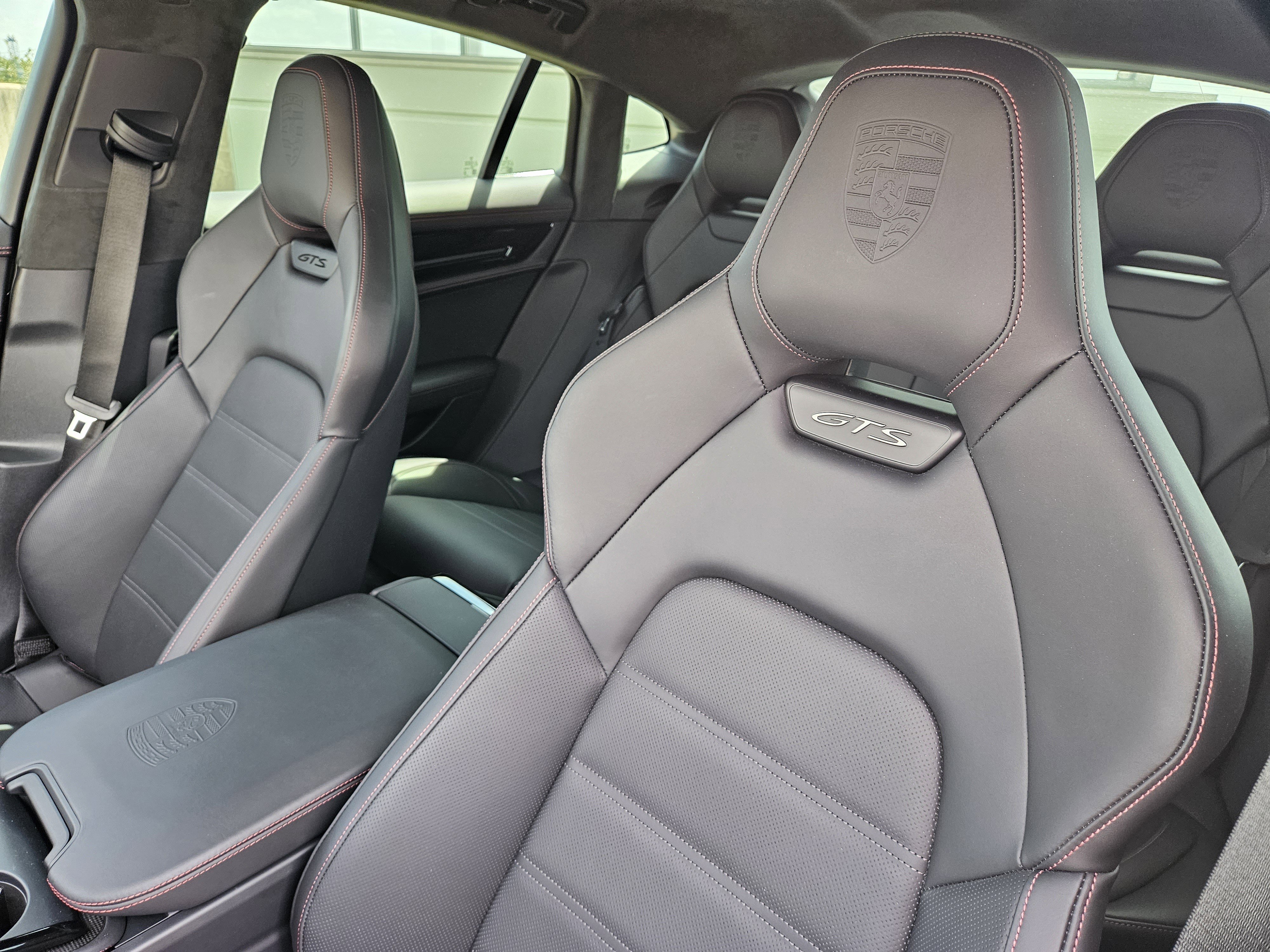 Certified 2026 Porsche Panamera GTS image 6