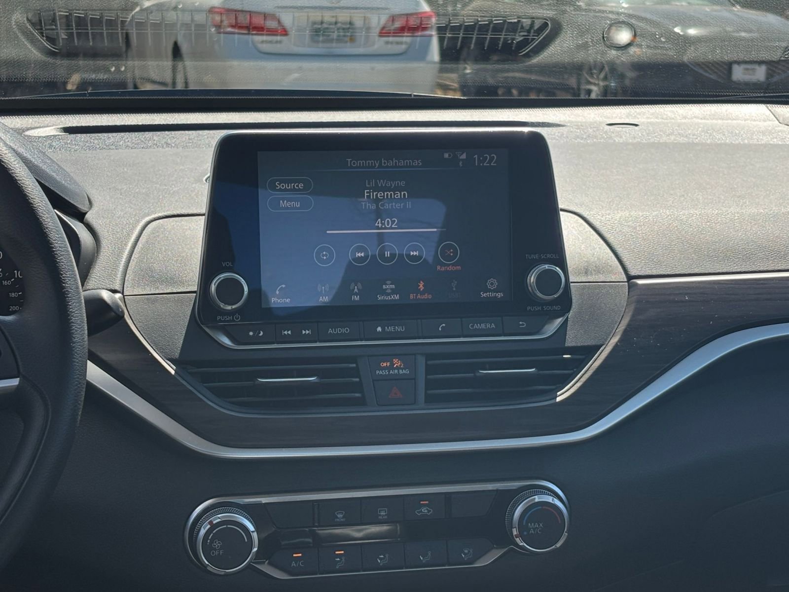 Used 2025 Nissan Altima 2.5 SV image 17