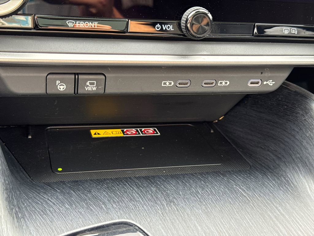 Used 2023 Lexus RZ 450e Premium w/ Accessory Package (2T) image 34