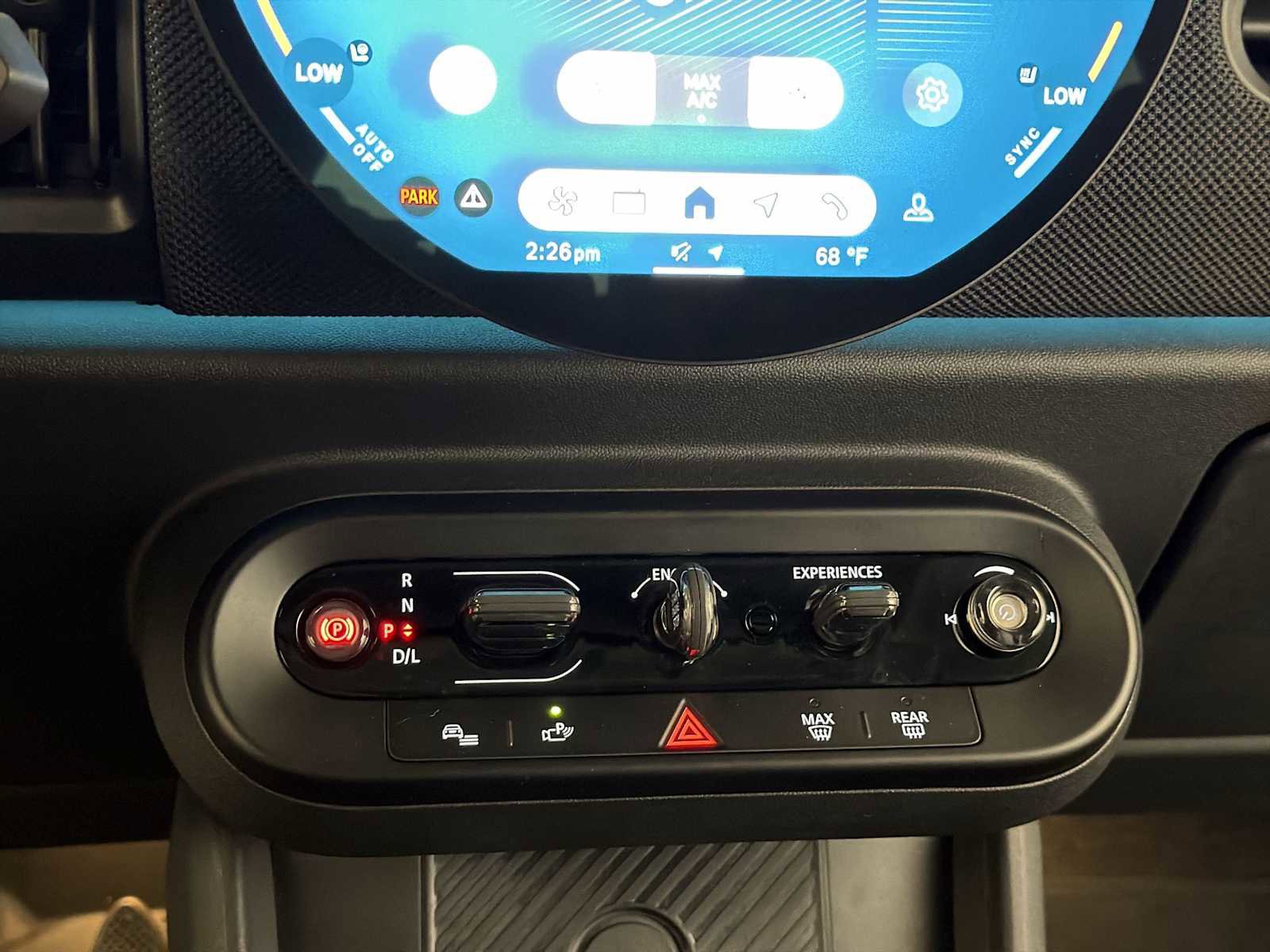 Certified 2025 MINI Cooper S FWD image 17