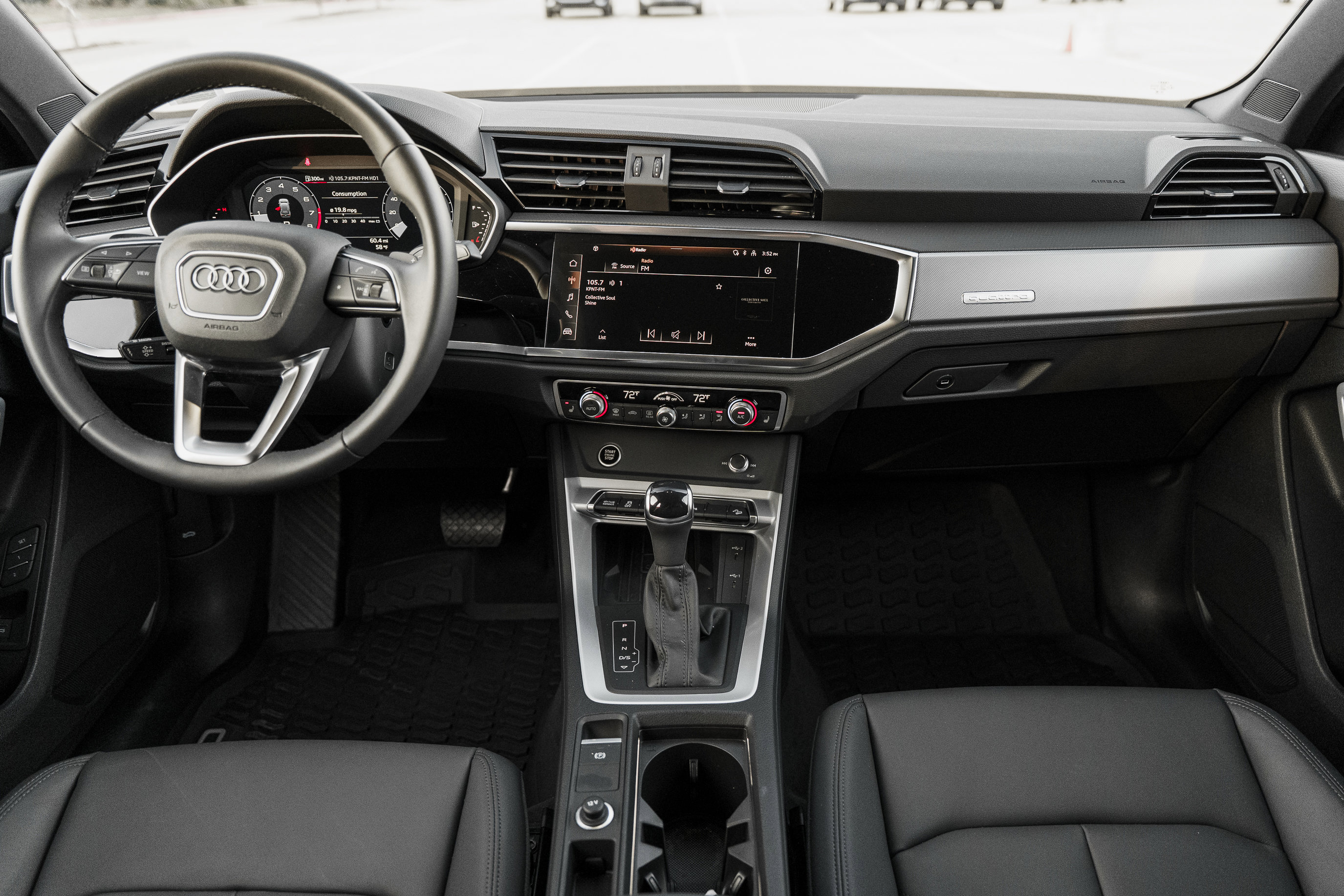 Certified 2025 Audi Q3 2.0T Premium w/ Convenience Package image 8