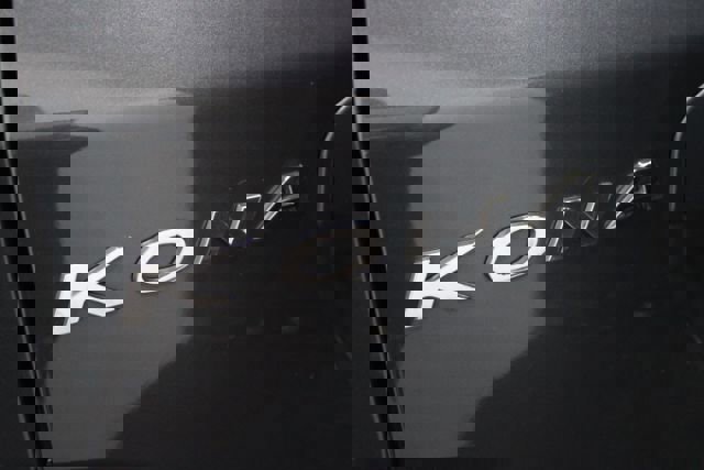 Used 2020 Hyundai Kona Limited image 9