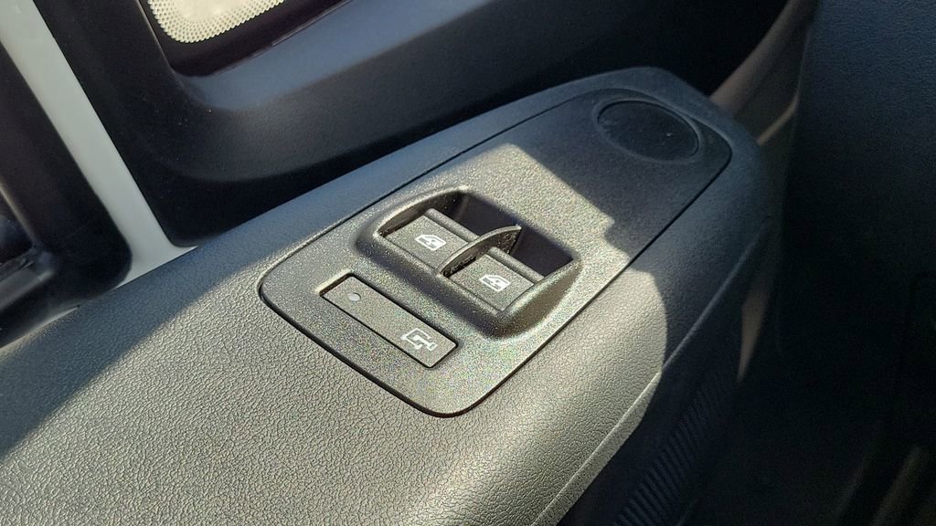 Used 2026 RAM ProMaster 2500 FWD image 17