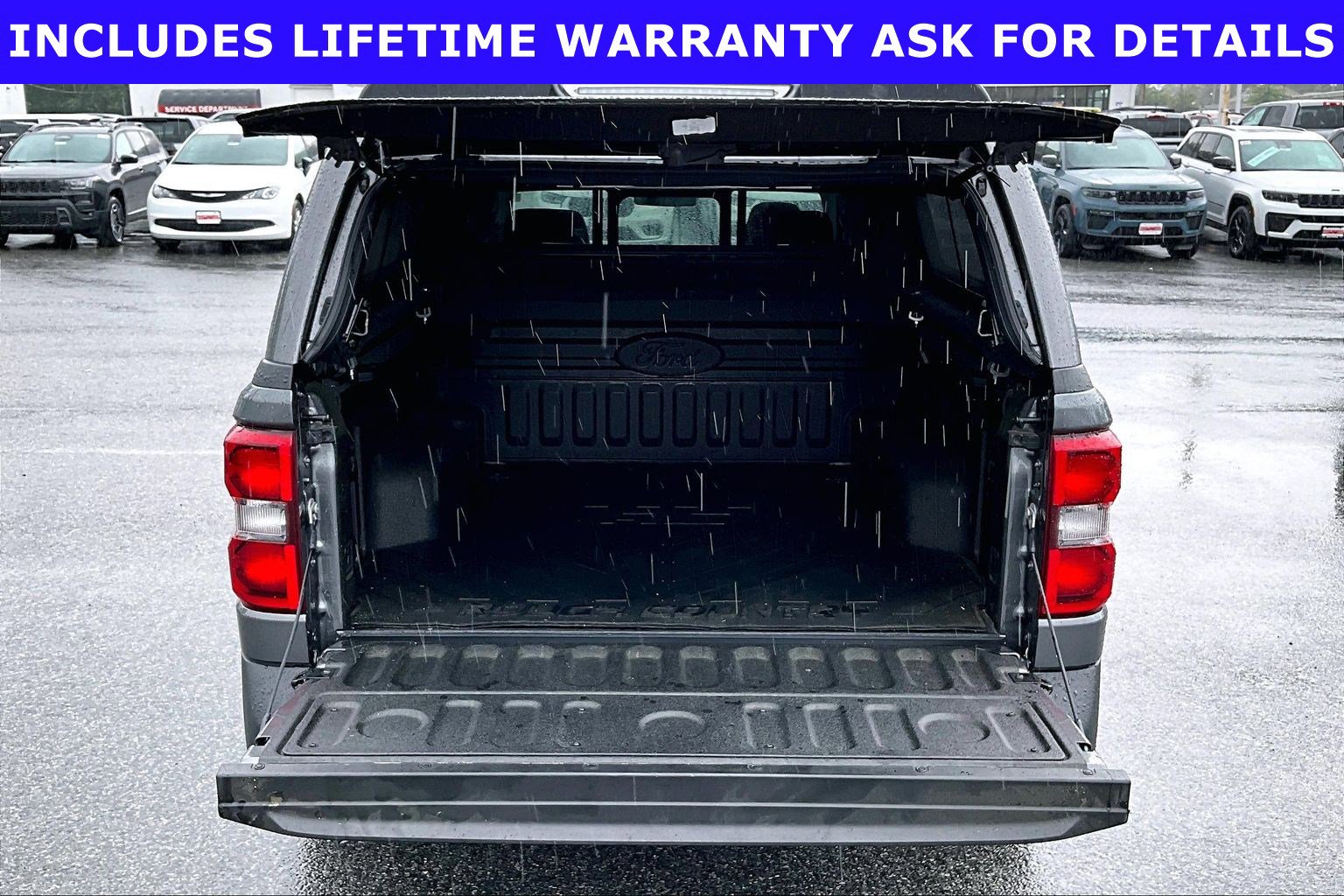 Used 2025 Ford Maverick Lariat w/ 4K Tow Package AWD/4WD image 28