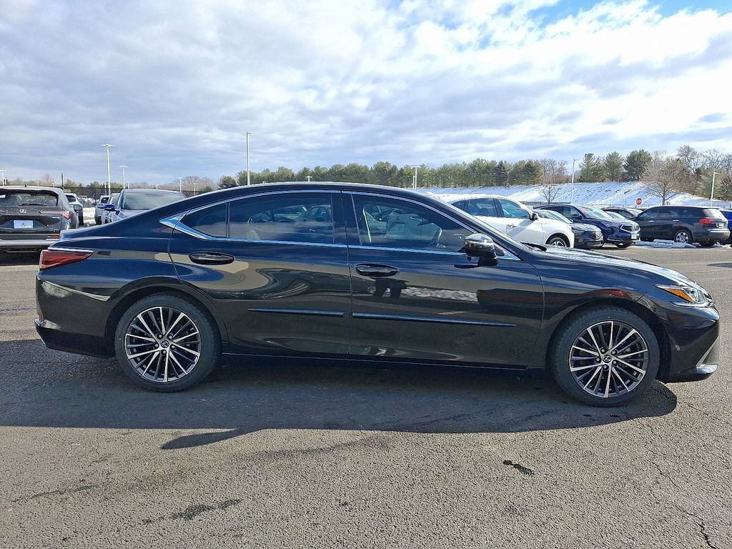 Used 2022 Lexus ES 350 w/ Premium Package image 7
