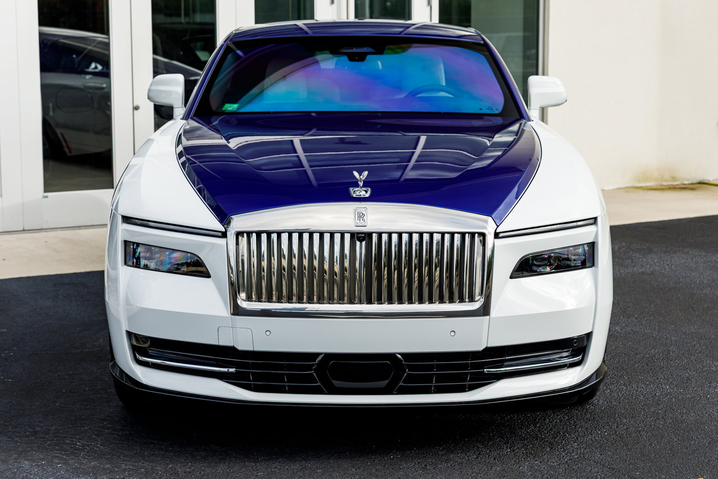 Used 2024 Rolls-Royce Spectre w/ Spectre Launch Package AWD/4WD image 5