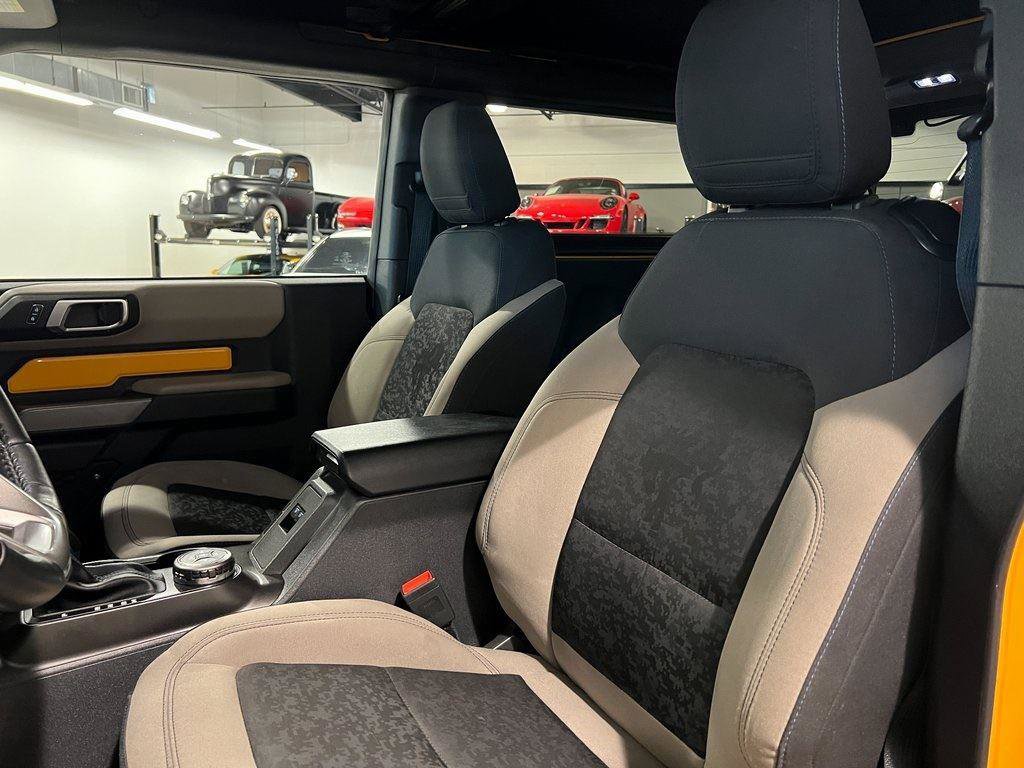 Used 2022 Ford Bronco Wildtrak image 9