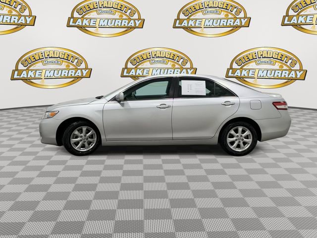 Used 2010 Toyota Camry LE FWD image 8