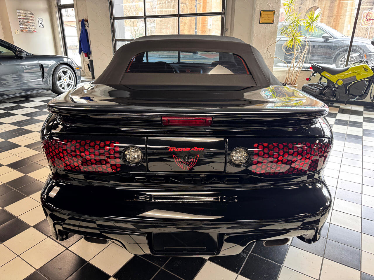 Used 2001 Pontiac Firebird Trans Am image 5