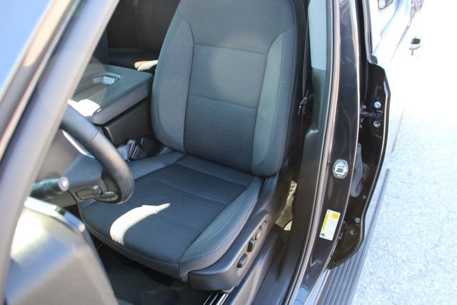 Used 2024 Chevrolet Silverado 1500 LT image 28