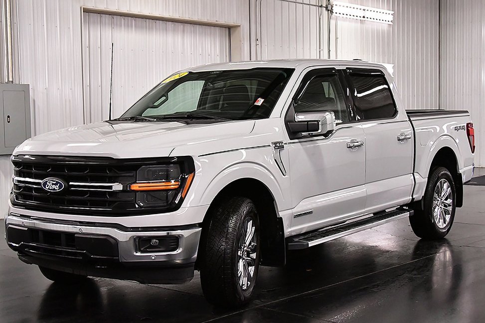 Used 2024 Ford F150 XLT w/ Equipment Group 302A MID image 3