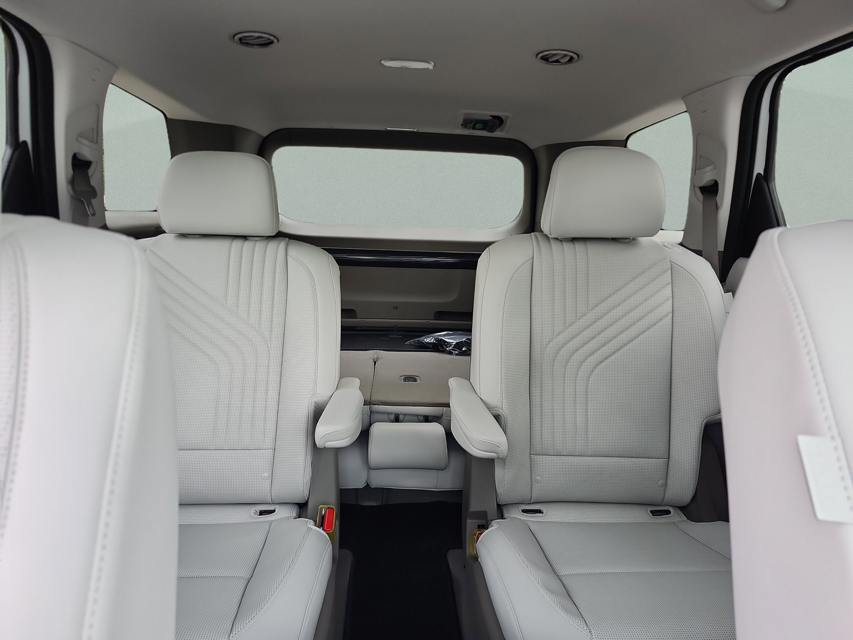 New 2026 Hyundai Palisade FWD Hybrid image 17