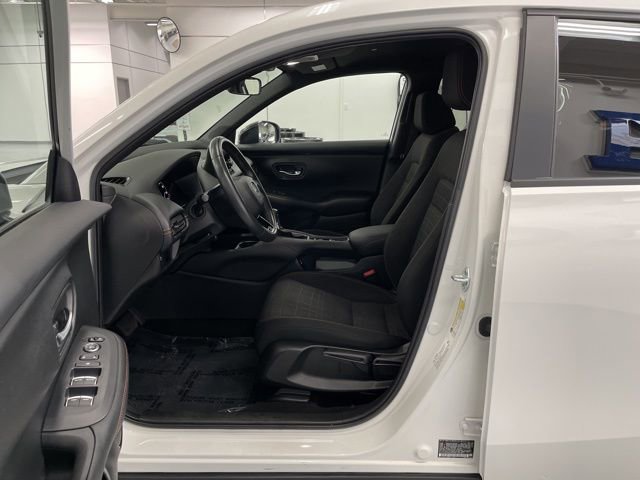 Used 2024 Honda HR-V Sport image 7