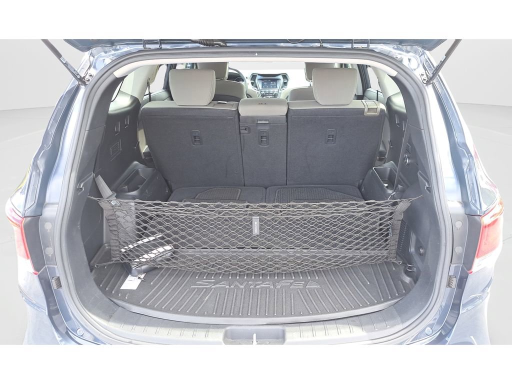 Used 2018 Hyundai Santa Fe SE w/ Cargo Package FWD image 19
