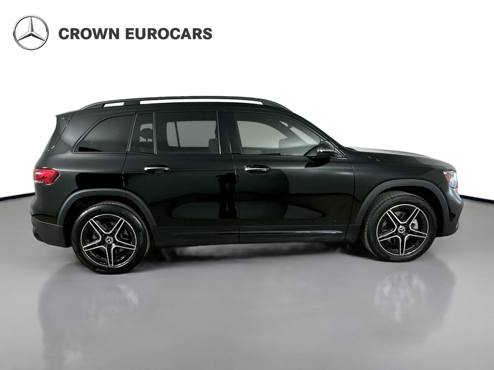 Certified 2023 Mercedes-Benz GLB 250 4MATIC image 4