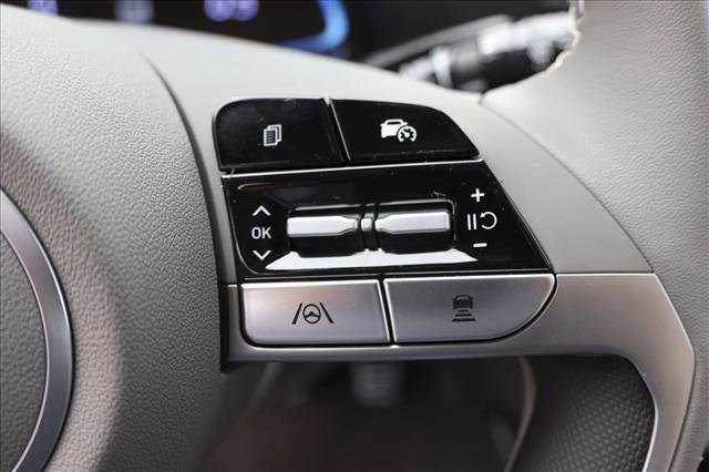 New 2026 Hyundai Elantra SEL Sport Premium FWD image 16
