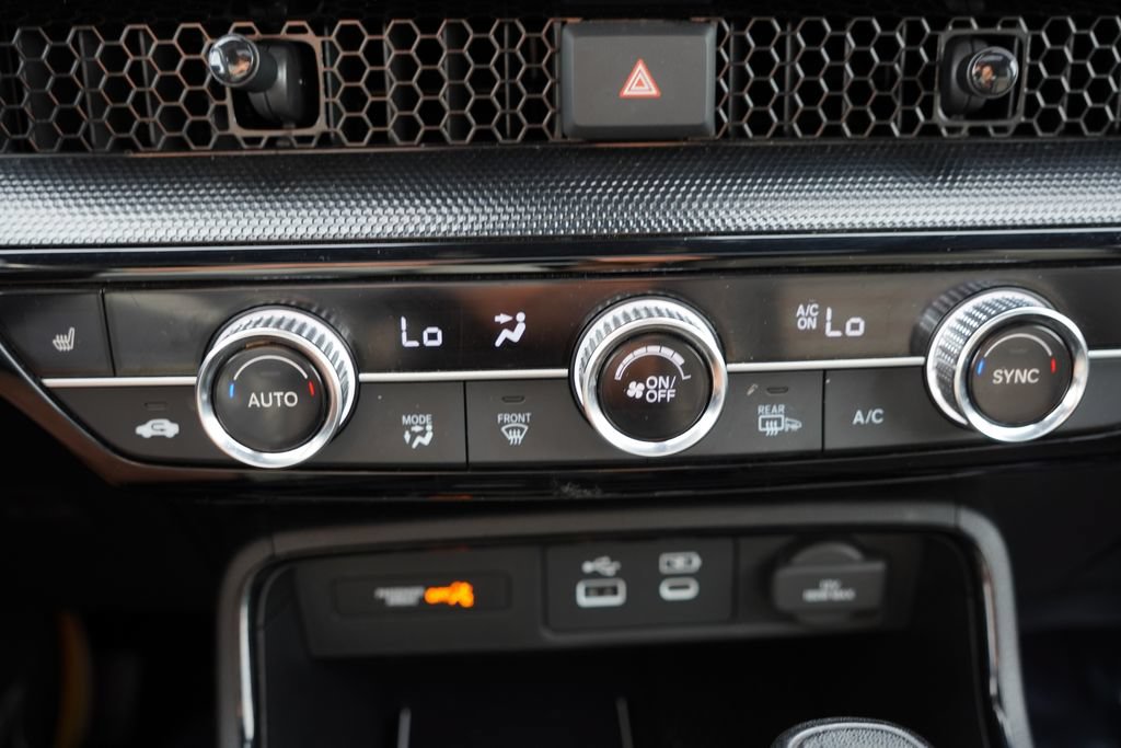 Used 2024 Honda CR-V Sport Touring image 28